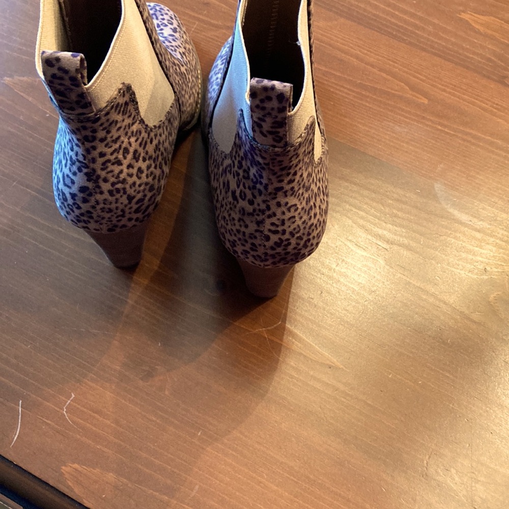 Report Leopard Print Wedges - image 4